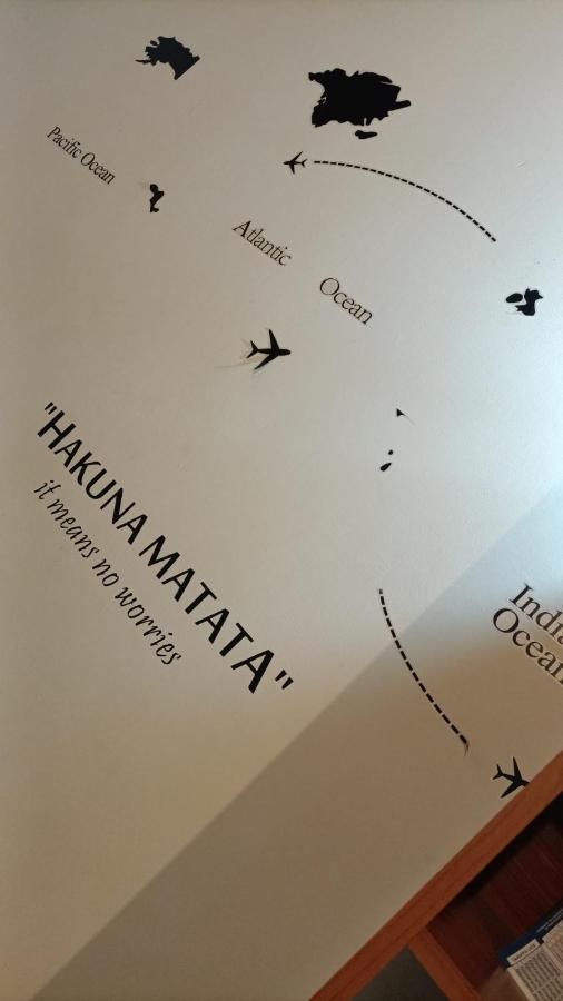 Hakuna Matata ,Grazioso Appartamento In Centro Caserta Eksteriør bilde